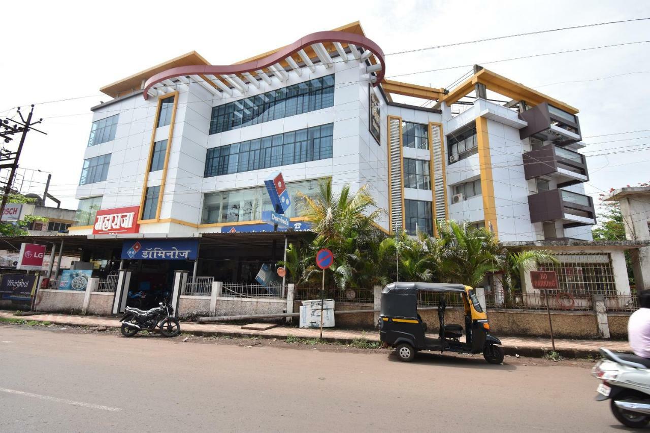 Capital O 44358 Hotel Vihar Deluxe Ratnāgiri Exterior foto